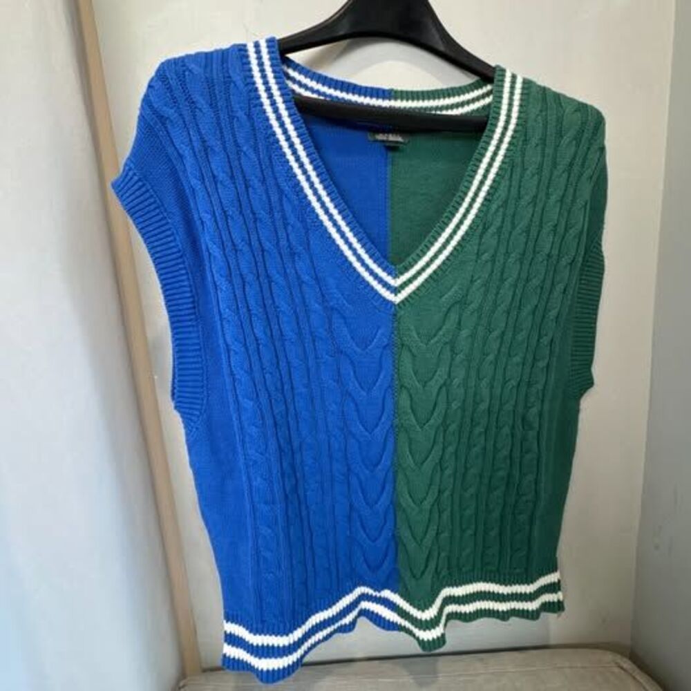 Wild Fable Cable Knit Sweater Vest M Blue Green Colorblock Preppy Top